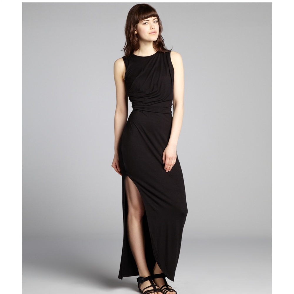 Black maxi dress for all occasions! 🔥💕